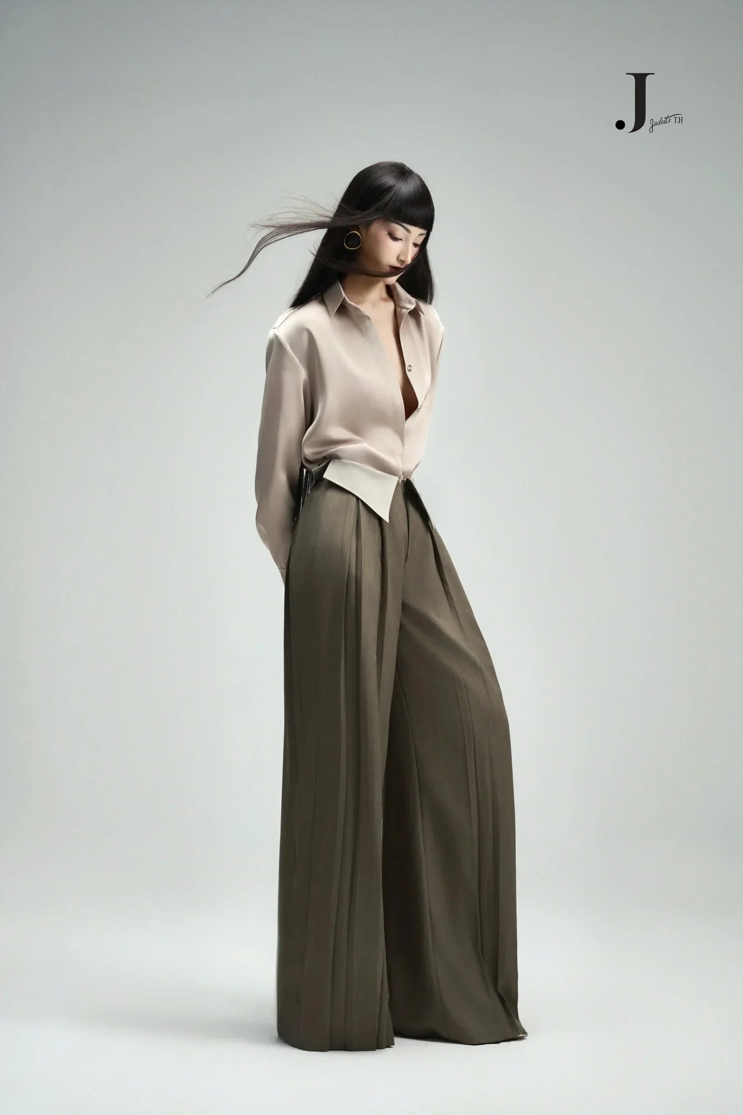 Planny Ver2. Nude Shirt & Front & Back Ash Grey Pants